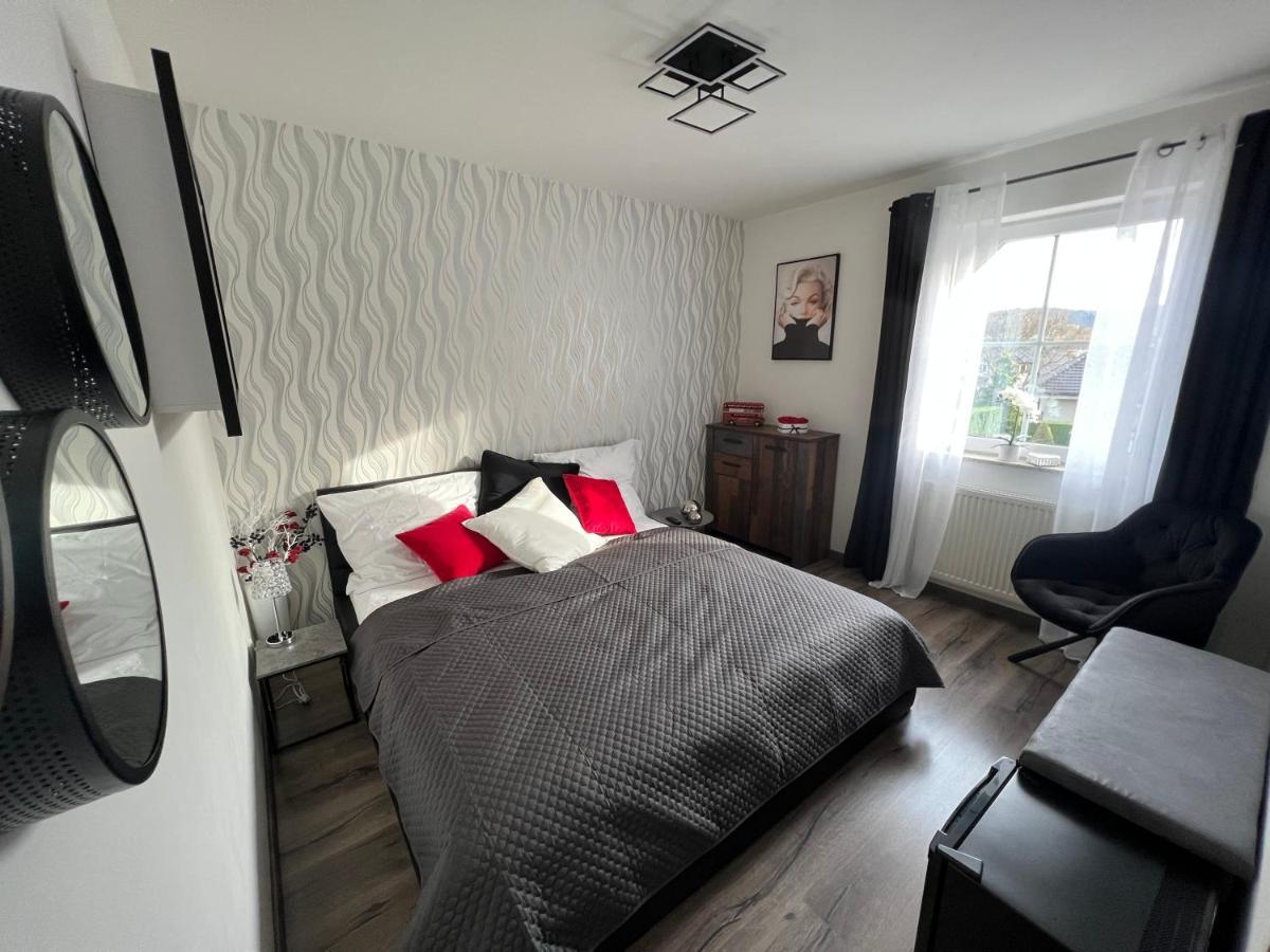 Restaurace Pyramida Hotel Karlsbad Eksteriør billede