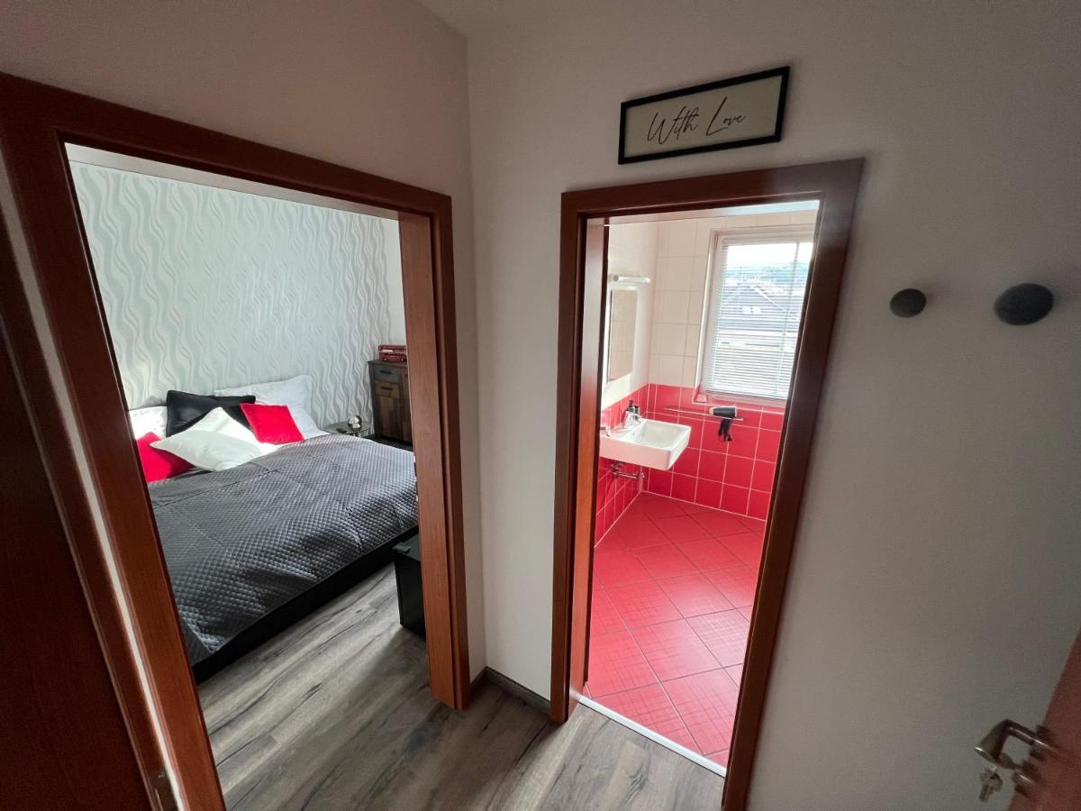Restaurace Pyramida Hotel Karlsbad Eksteriør billede